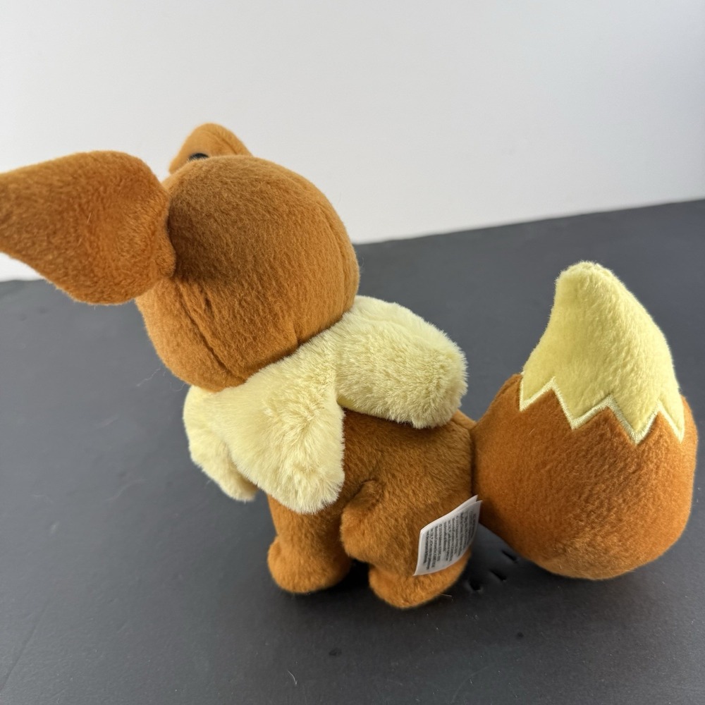 Pokemon Eevee Plush Stuffed Animal Toy Tomy 2016 Nintendo 7" Closed Eyes - Picture 5 of 11
